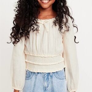 Old Navy Cream Smocked Peasant Top Long Sleeve Size 6-7